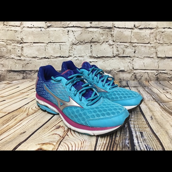 mizuno wave rider 6